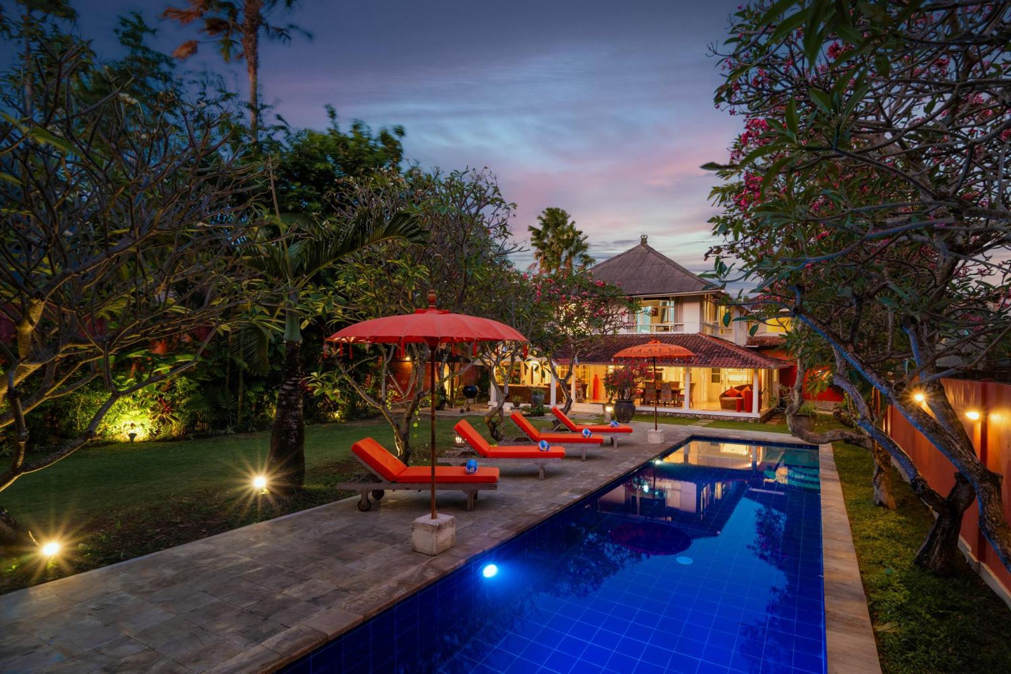 Seminyak Villa Kubuku Екстер'єр фото